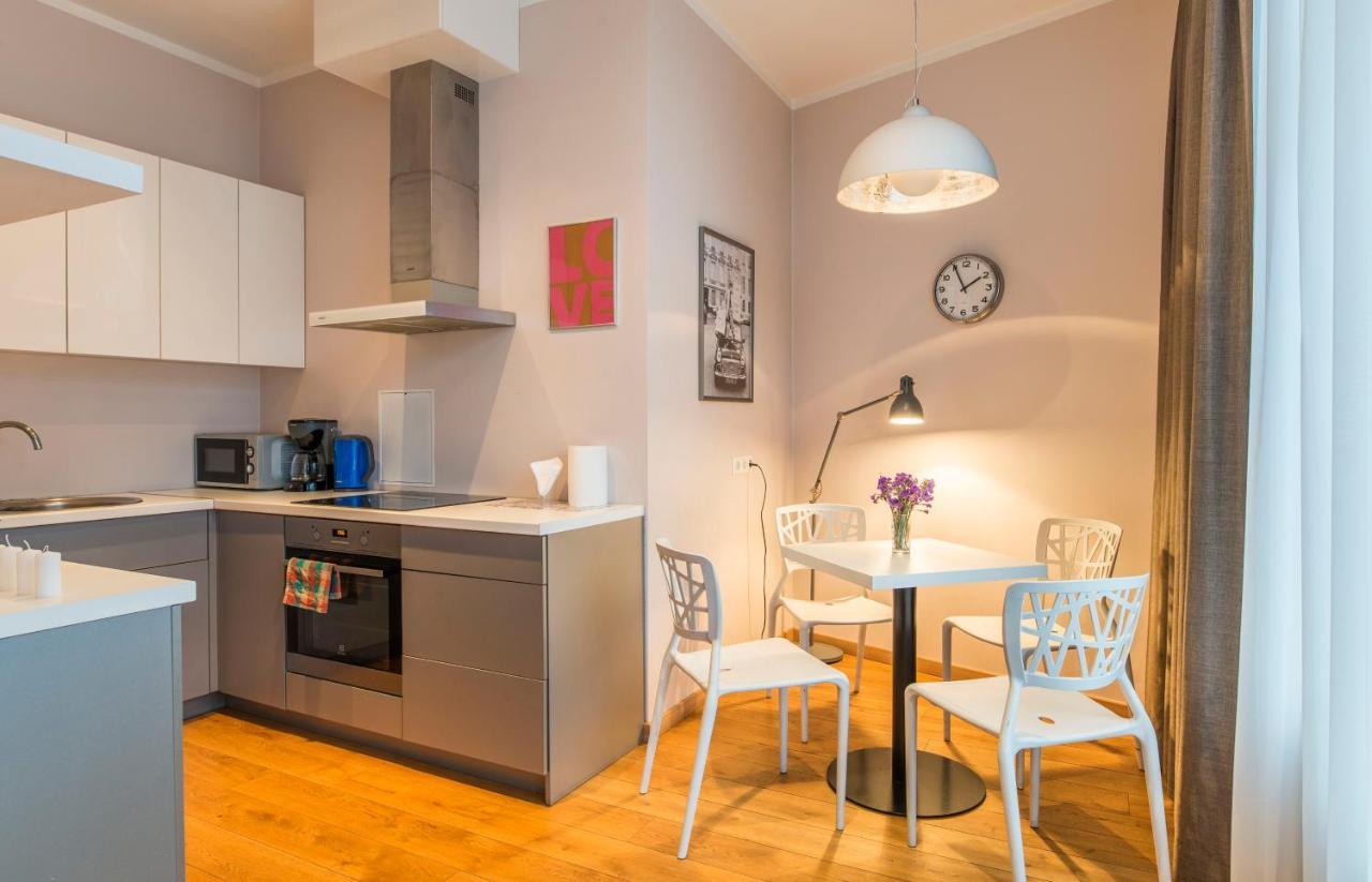 Central 2-Level Penthouse With Terrace And Free Parking Riga Kültér fotó